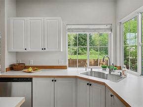5701 S 234th Street 29, Kent WA 98032