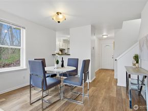 833 SW Sunset Boulevard J51, Renton WA 98057