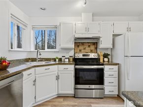 833 SW Sunset Boulevard J51, Renton WA 98057
