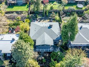 3430 39th Avenue W, Seattle WA 98199