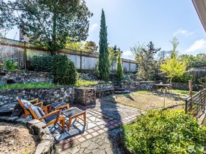 3430 39th Avenue W, Seattle WA 98199