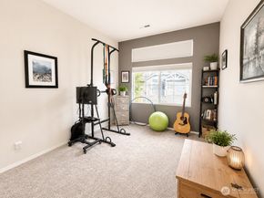 23782 SE Summerhill Lane 54, Issaquah WA 98029
