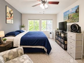 23782 SE Summerhill Lane 54, Issaquah WA 98029