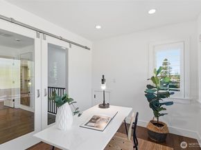 1204 6th Street W, Kirkland WA 98033