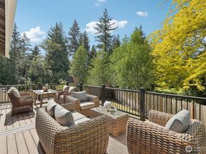 5015 240th Place SE, Issaquah WA 98029