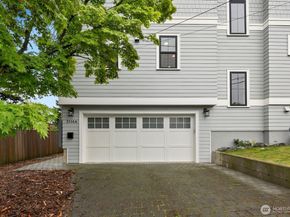 2114 26th Avenue W, Seattle WA 98199