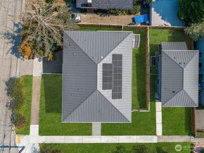 2114 26th Avenue W, Seattle WA 98199