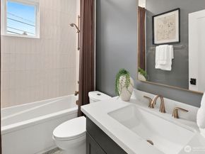 2114 26th Avenue W, Seattle WA 98199