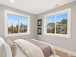 2114 26th Avenue W, Seattle WA 98199