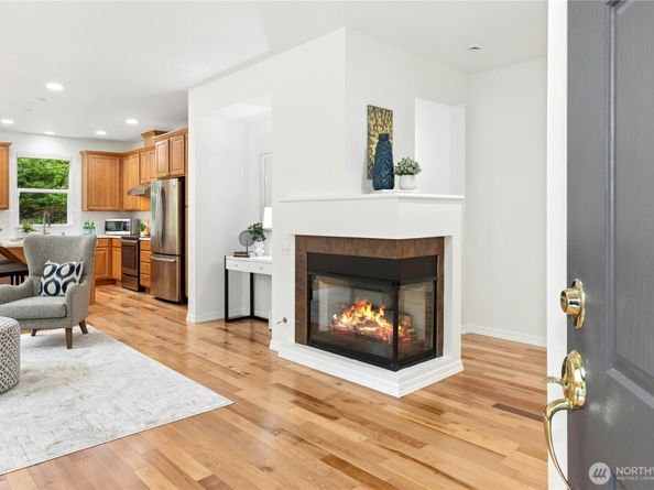 22920 NE 132nd Place, Redmond WA 98053
