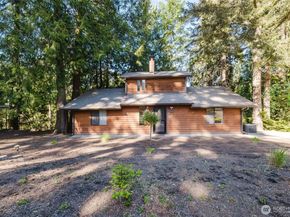360 Kingsway W, Bremerton WA 98312