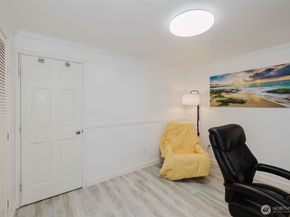 360 Kingsway W, Bremerton WA 98312