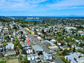 4106 Linden Avenue N B, Seattle WA 98103