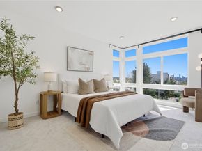 4106 Linden Avenue N B, Seattle WA 98103