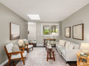 2119 182nd Avenue NE, Redmond WA 98052