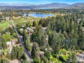 1605 153rd Avenue SE, Bellevue WA 98007