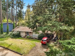 1605 153rd Avenue SE, Bellevue WA 98007