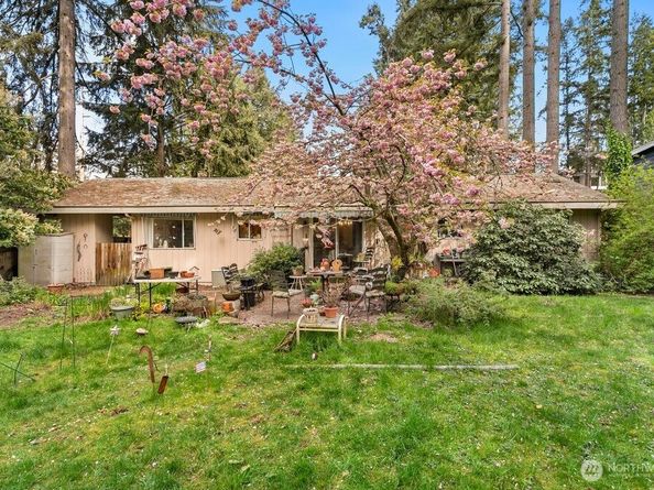 1605 153rd Avenue SE, Bellevue WA 98007