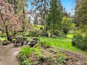1605 153rd Avenue SE, Bellevue WA 98007