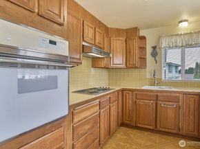 22617 108th SE, Kent WA 98031