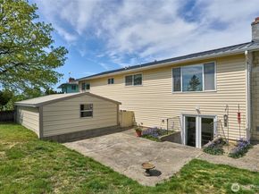 22617 108th SE, Kent WA 98031