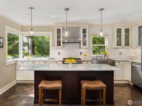 502 Lake Washington Boulevard E, Seattle WA 98112