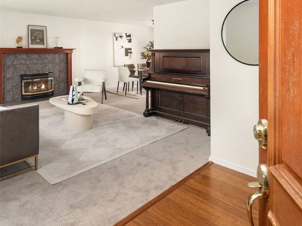 12817 SE 186TH Place, Renton WA 98058