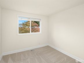 14011 98th Avenue NE, Kirkland WA 98034