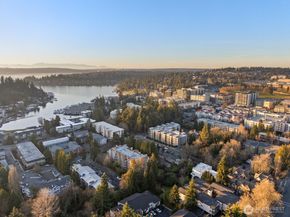 10237 SE 3rd Street 5, Bellevue WA 98004