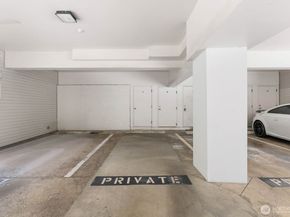 10237 SE 3rd Street 5, Bellevue WA 98004