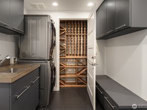 518 14th Avenue W, Kirkland WA 98033
