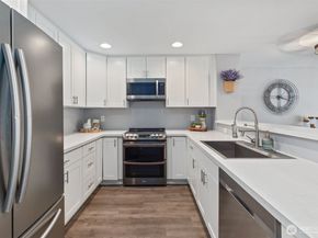 2001 120th Place SE 1203, Everett WA 98208