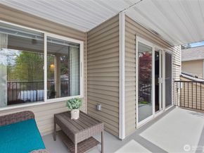 2001 120th Place SE 1203, Everett WA 98208