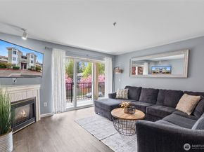 2001 120th Place SE 1203, Everett WA 98208