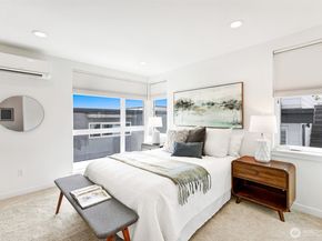 2366 Franklin Avenue E B, Seattle WA 98102