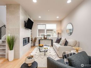 5317 80th Place SW 1, Mukilteo WA 98275