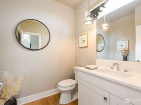 5317 80th Place SW 1, Mukilteo WA 98275