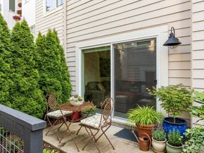 5317 80th Place SW 1, Mukilteo WA 98275