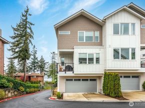 5317 80th Place SW 1, Mukilteo WA 98275