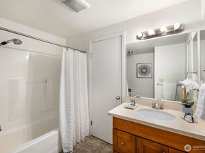 707 N 130th Street B203, Seattle WA 98133