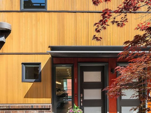 3300 NE 65Th Street 204, Seattle WA 98115