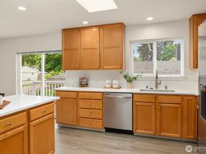 19811 Wallingford Avenue N, Shoreline WA 98133