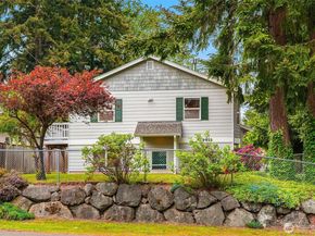 19811 Wallingford Avenue N, Shoreline WA 98133