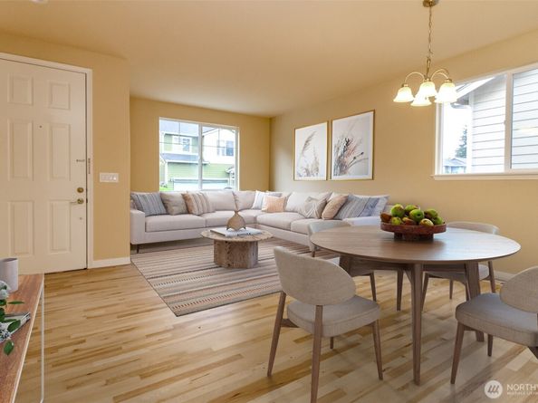17837 110th Place SE, Renton WA 98055