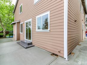 17837 110th Place SE, Renton WA 98055