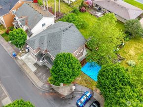 17837 110th Place SE, Renton WA 98055