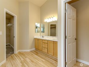 17837 110th Place SE, Renton WA 98055
