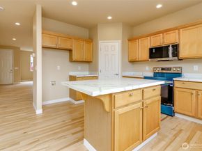 17837 110th Place SE, Renton WA 98055