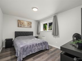 5643 16th Avenue SW, Seattle WA 98106