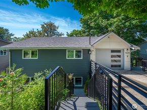 5643 16th Avenue SW, Seattle WA 98106